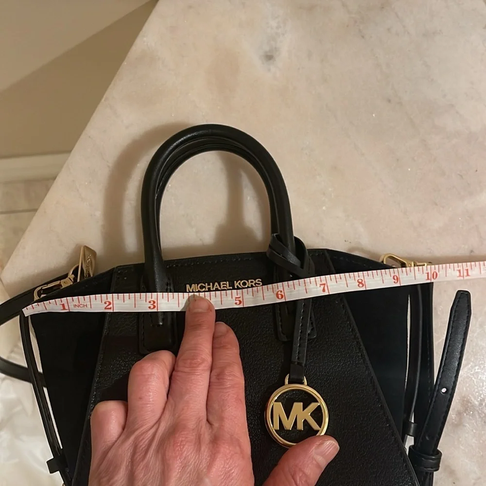 Michael Kors Avril Small leather Top-Zip Satchel Black
